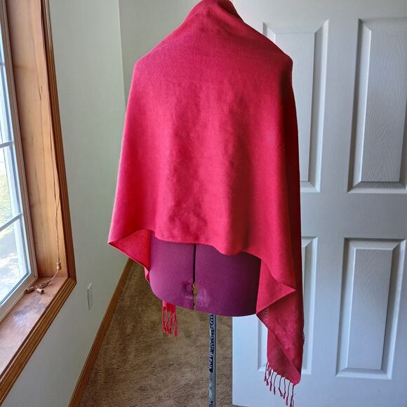 Red Floral Jacquard Fringe Scarf woven 66"L +3" fringe 27"W - Picture 4 of 8